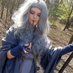 Актриса из «Властелина колец» считает, что в сериале-приквеле должна появиться женщина-Гэндальф